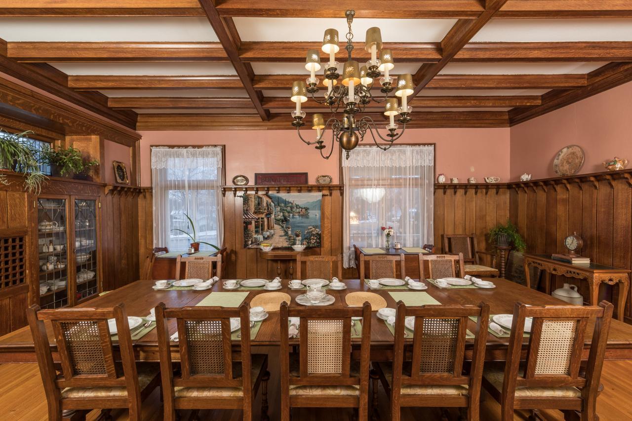 Ringling House Bed & Breakfast Baraboo